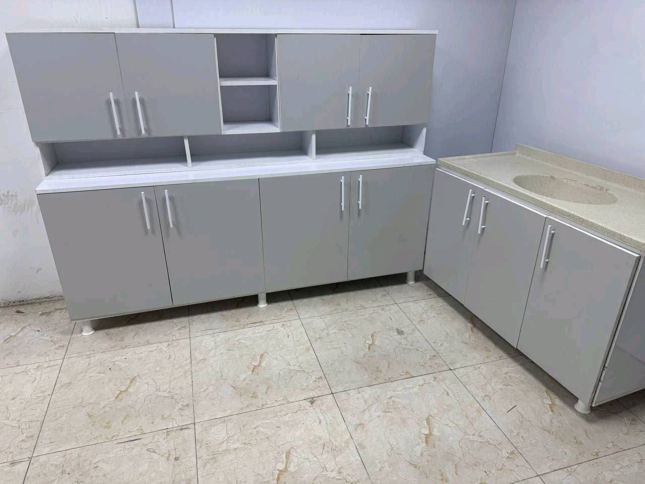 كاونتر خشب MDF ارضي وملحق قياس مترين وسنك متر و20 مرمر سعر 300 الف