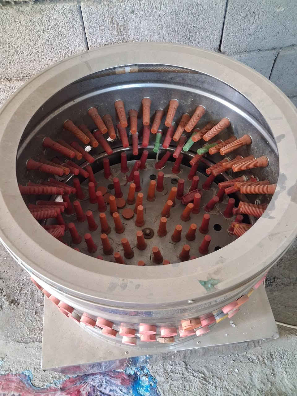 للبيع سعرهه ١٥٠ هلاسه دجاج
***********
