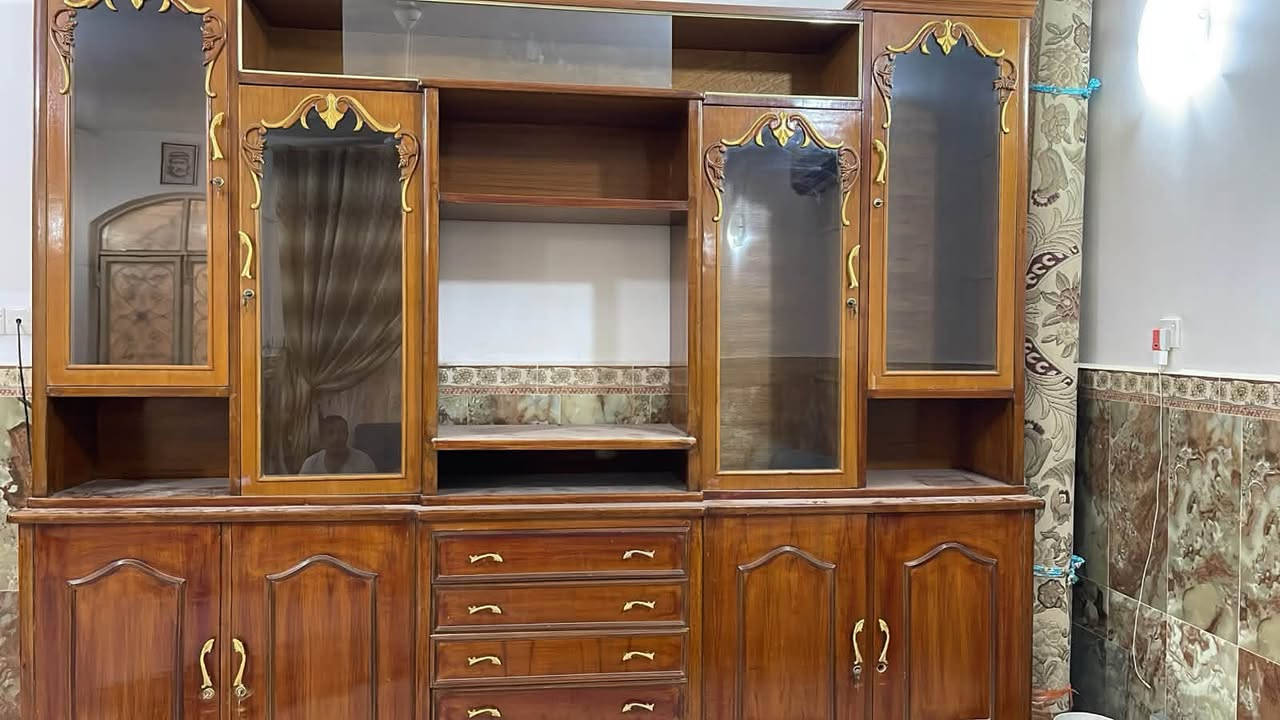 بوفيه للبيع بسعر مناسب جداً نضيفه مكان حي السلام للاستفسار ***********
