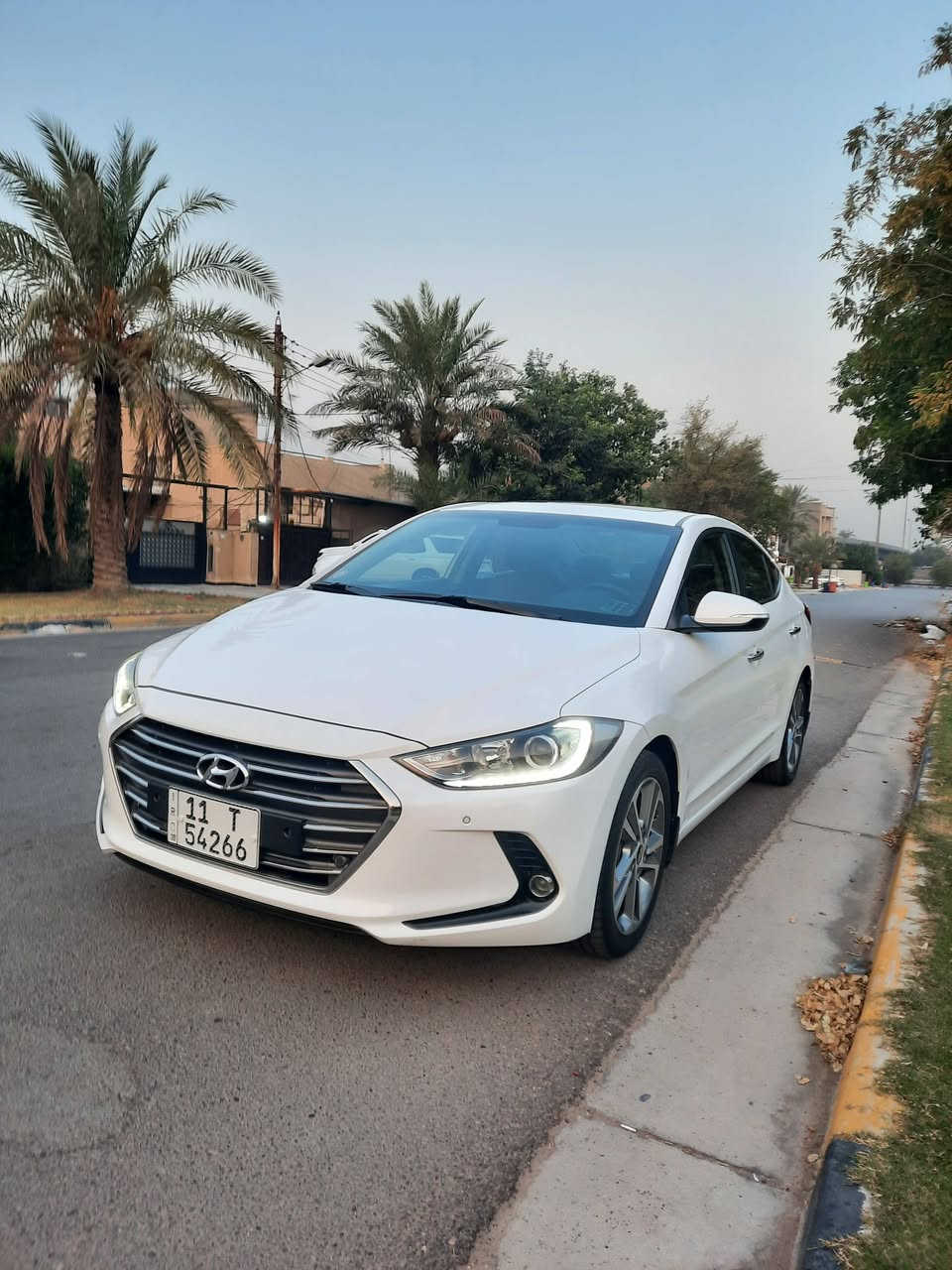 النترا خليجي موديل ٢٠١٧ فول مواصفات VIP ايرانية ماشية ٥٣ جديدة على وضع الشركة مكفولة كفالة عامة مكانها بغداد حي الجامعة الاتصال على الأرقام *********** ***********

