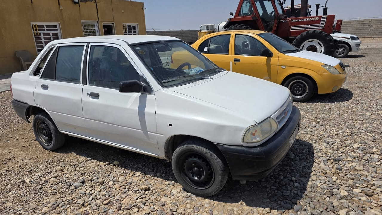 سايبه خصوصي للبيع موديل 2014 رقم ميسان جديد تحويل مباشر محرك جديد تبريد شغل السعر ٣٠ ورقه وبيه مجال بصيط ***********
