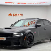 سكات باك وايد • V8 392 • كلين تايتل
