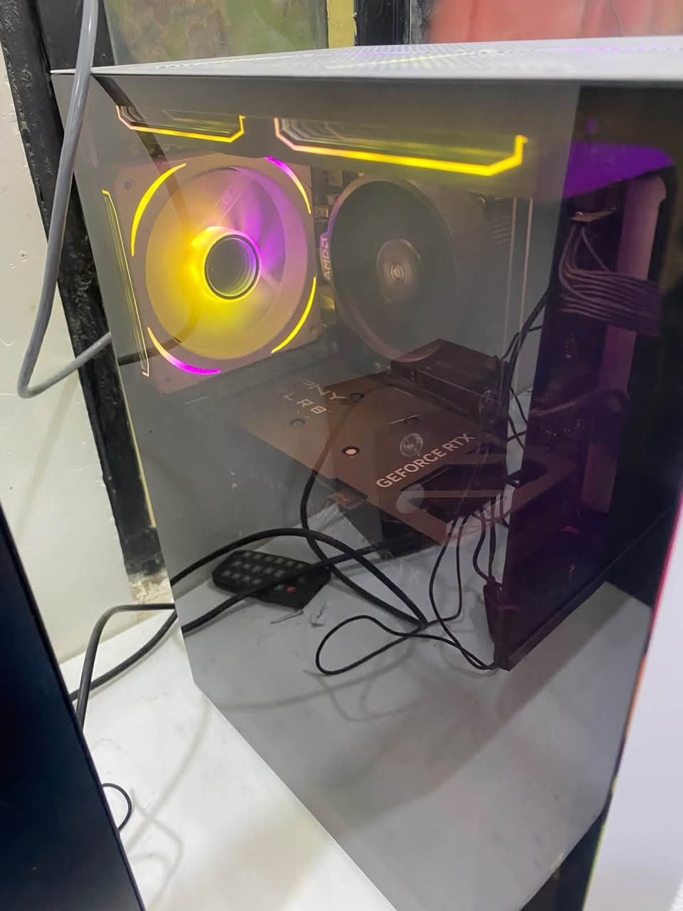 pc للبيع مكان البصرة

* المعالج: AMD Ryzen 5 5600X
* اللوحة الأم: ASRock A520M-HDV
* كرت الشاشة: PNY RTX 4060 Dual 8GB
* الرام: 16GB DDR4 3200MHz (2×8GB) Lexar
* التخزين: Lexar NM620 1TB M.2 NVMe PCIe Gen3×4
* مزود الطاقة: Glotrends 650W
* الكيس: Lovingcool IC-58 White Mid Tower
للتواصل : ***********
