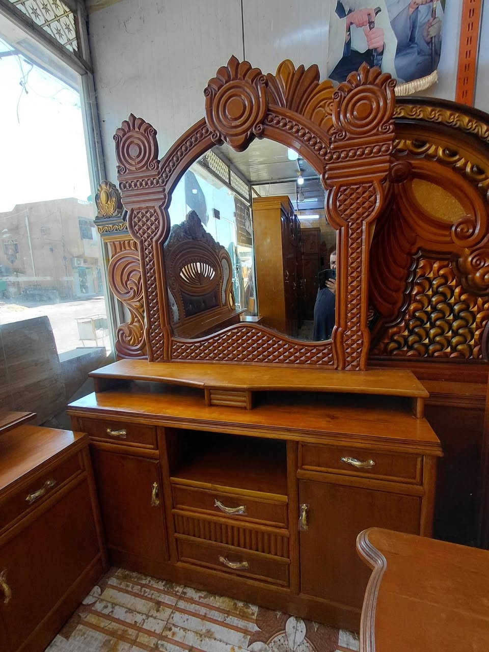 غرف نوم عدد اثنين طابقين داخل وخارج صاج ضهر جرجوبه زاويه كنتوري خمسه ملم غرفه ام الخمسه او غرفه ام السته طابقين
كما موجود في المنشور عنوانهم كوت حي الجهاد شارع النجارين نجارة ومعرض الحجامي الاتصال او مراسلة الصفحه سعره مع الشد والنقل علينه داخل الكوت ***********
غرف نوم عدد اثنين طابقين داخل وخارج صاج ضهر جرجوبه زاويه كنتوري خمسه ملم غرفه ام الخمسه او غرفه ام السته طابقين
