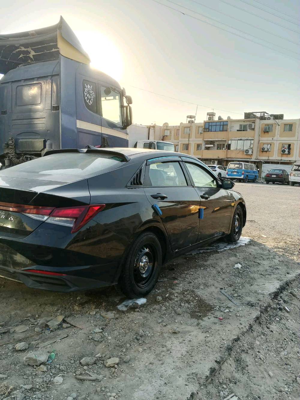 سلام عليكم النترا 2021 حادث جاملغ شواصي لغود كفاله نص فول لايت زنون كبات ويل كب حساسات كل شغال باقيله اقل ٥ اشهر وصير حره سعر 123  وبيها مجال