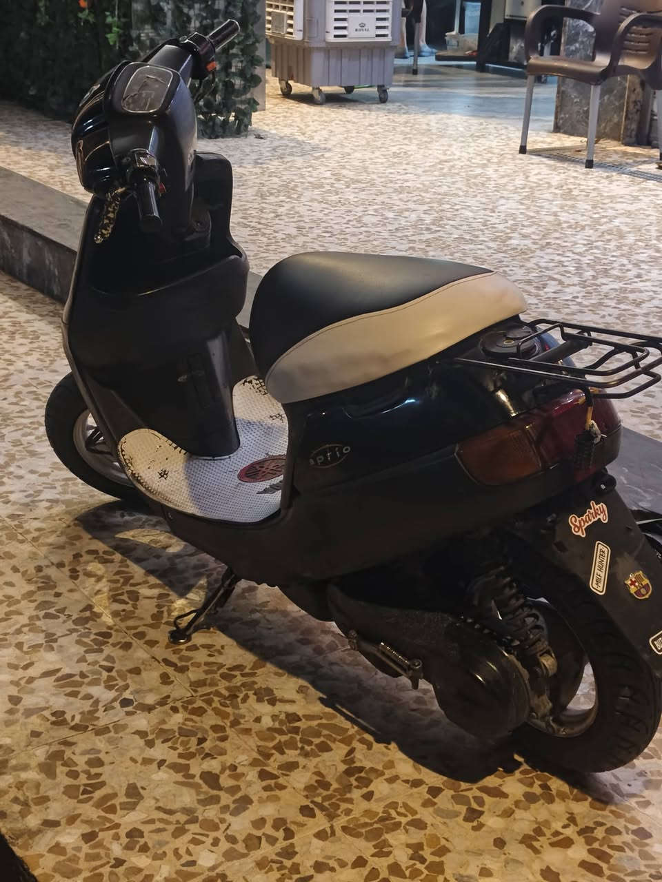 دراجه.. نوع بوتين لون اسود🩶🔥
دبل سكليتر🩶🔥
تخم تايرات جدد 🩶🔥
شاصي شرط شرط 
وايرمانيه وكهربائياات كلها شغاله🔥🩶
معمر مره وحده سلندر اصلي 🩶🔥
كشن دوشمه جديد /ابيض/ اسود🔥🩶

دراجه شلعه ومعدل🩶🔥
تاخذها ماتصرف عليها بس بانزين ودهن🔥🩶
وكلشي كدام العين 
سعر/ ٣٧٠ وبيها مجال بسيط 
*********** واتساب فقط
عنوان موصل /ايسر
