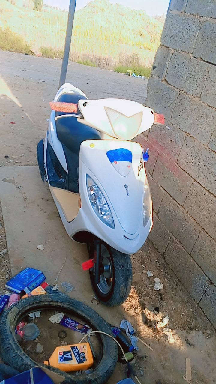 للبيع كامكو مديل ١٦ كفاله السعر ٩٥٠بيه مجال نتصل ***********
