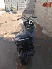 ماكس • معدل • بوشة وبستم