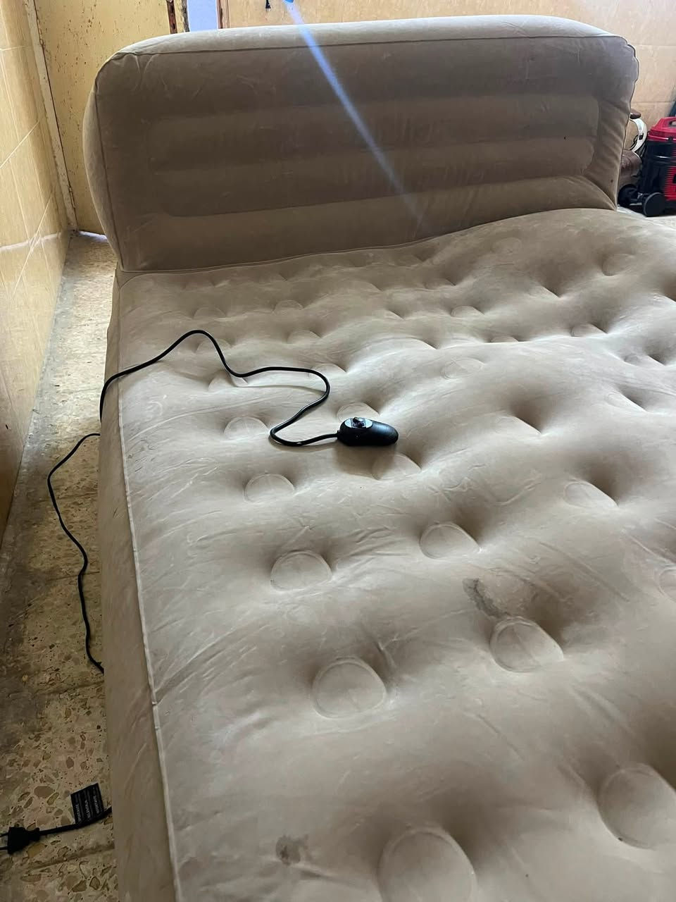 دوشك نفخ توصل ع هذا رقم ***********
