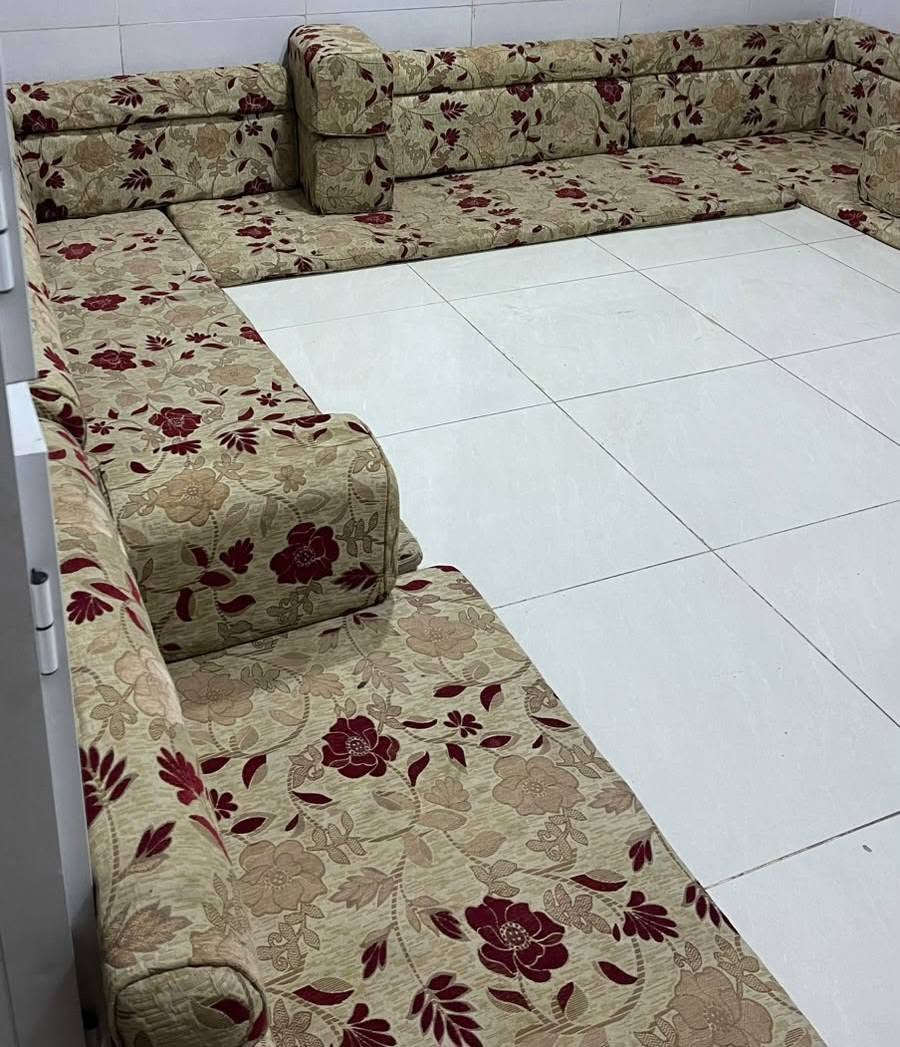 جلسه سعوديه • ١٤ متر • ٧ دواشك