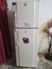 ثلاجه • ١٦قدم • للبيع