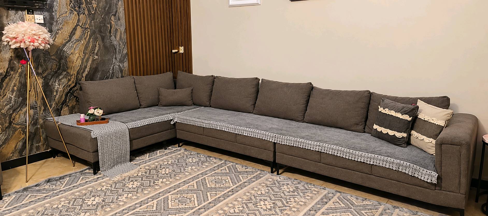 كنبة • للبيع • بغداد