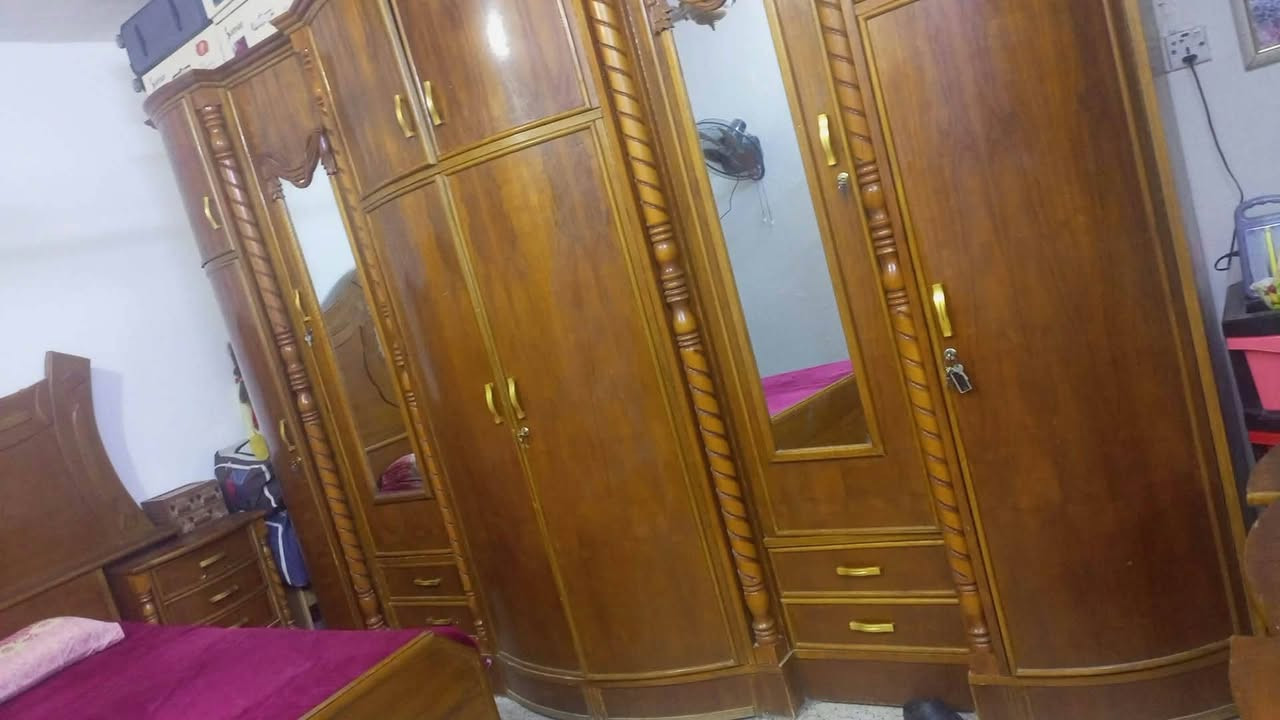 غرفة اخشاب • تسكام صاج • عراقي ثقيل