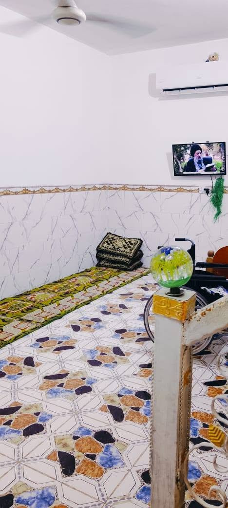 الدار للبيع المساحه ١٠٠م مربع ركن يحتوي ع غرفتين ٥م
استقبال ٥ ونص
صاله كبيره
مطبخ ٤ في ٣
شيشان الثانيه قرب السايدين
وقرب سايدين الموضفين
سعر ٧٥ الاستفسار الاتصال على الرقم .***********
