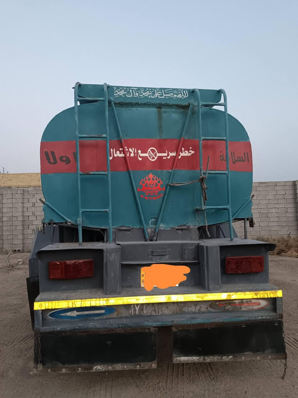 السلام عليكم سياره فالفو أف ٦ دنكر سنويه رقم بغداد باسمنه للبيع مكينه بلباكيت طخم تاير سياره مكفوله كفاله عامه عليه وكاله نفط باسمنه رقم الهاتف *********** المكان ذي قار الشطره

