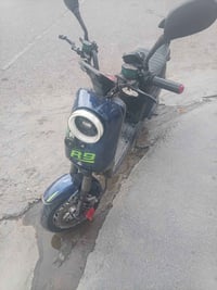 شحن • آر 9 • بطارية ٣٣أمبير