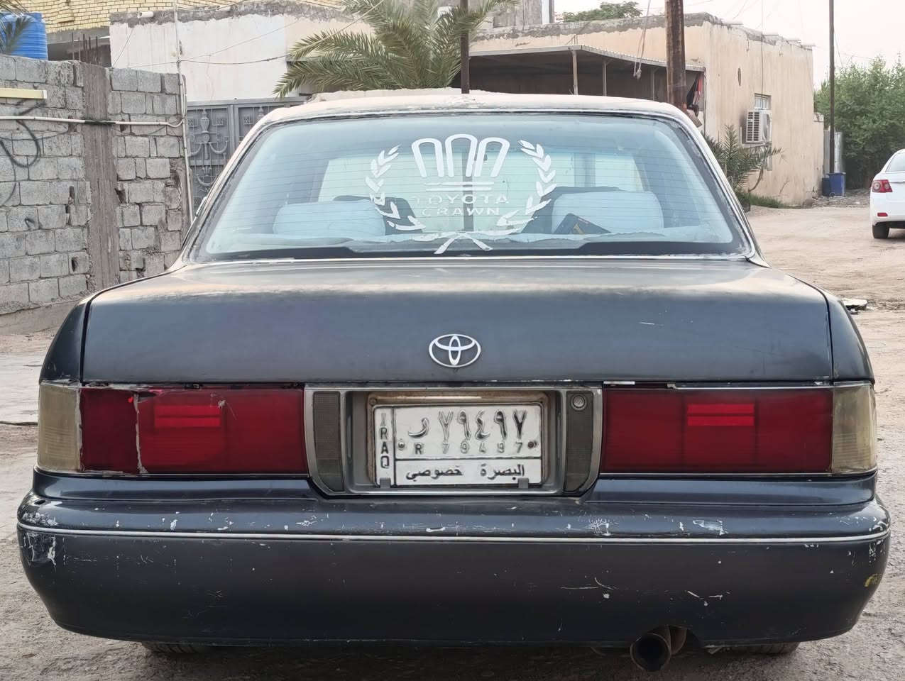 السلام عليكم 
السعر ((32))وبيها مجال للشراي 
‏‪***********‬‏
‏‪***********‬‏
سياره أرنب موديل 1993 مكفوله من الكص والنقل الجثه والعيب الشرعي وكافه الاصوليات كير مكينه حداديه تخم تايرات جديد كهربائيات شغاله سياره جاهزه وحلوه الرقم بصره تحويل مباشر للاستفسار الاتصال على الرقم التالي
