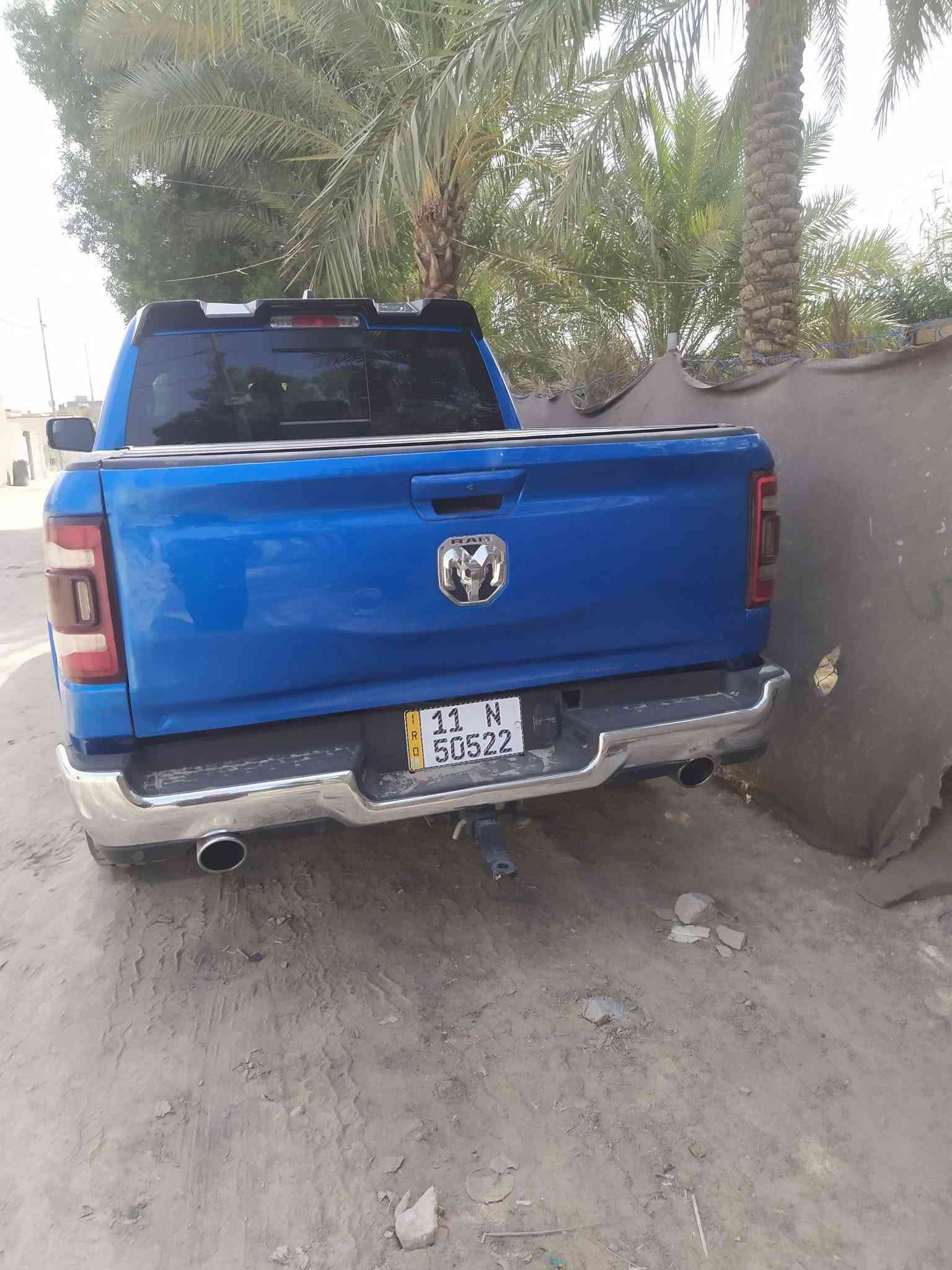 السلام عليكم سياره دودج رام للبيع موديل 22 سياره كامل مواصفات السعر 360 وبيها مجال للطي مكان بابل الاستفسار على هذه رقم***********
