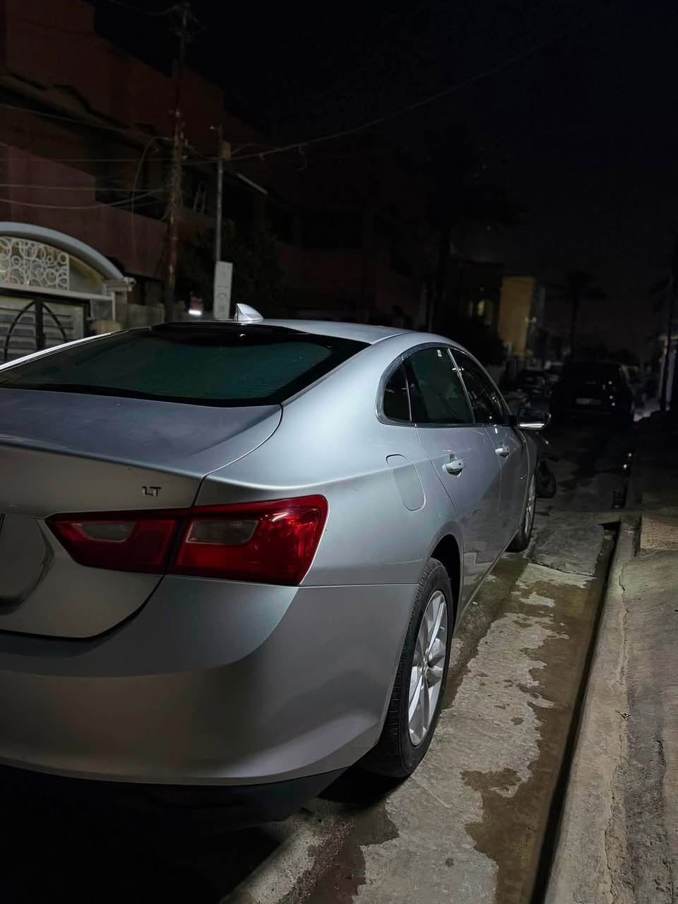 ماليبو موديل 2018

•الرقم : اربيل

•المواصفات :

▪️السيارة : ماليبو  LT2 

▪️المحرك : 1.5L تيربو

▪️ بانوراما قطعتين

▪️غرفة السيارة: كشنات مخمل  

▪️شاشة الدشبول حجم كبير (ايباد) تدعم ابل كار بلي + اندرويد اوتو + واي فاي 

▪️تحكم فول كهرباء لكرسي السائق

▪️اشاير بالمري + تحكم كهرباء 

▪️بصمات للابواب مع بصمة تشغيل وتشغيل عن بعد

▪️ ليد نهاري + بك لايت LED

▪️تبريد قطعتين امامي وخلفي

▪️تدفئة لكراسي المقدمة

▪️سستم صوت عدد 6

▪️تحكم ستيرن 4 جهات بلوتوث وأوامر صوتية وكروس سرعة وتحكم صوت

▪️تبريد لمس + شاشة

▪️نظام ABS مانع انزلاق

سياره مال جناي وبيها سونار

عنواني بغداد/الغزاليه

 للاستفسار: ***********

السعر/100 وبيها مجال
