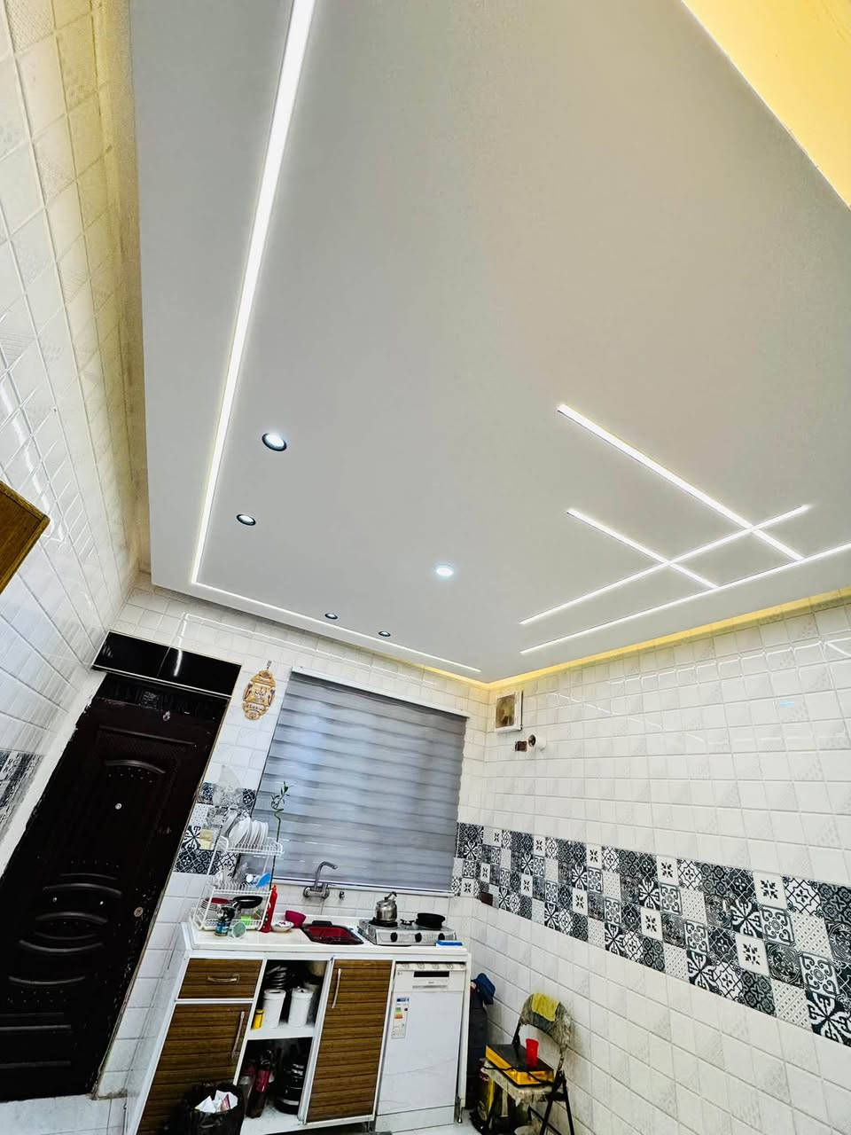 ✨ الإبداع يبان بالتفاصيل، والفخامة عنوان شغلنا ✨🏡

من أعمالنا، تم بحمد الله إكمال هذا البيت بأجمل اللمسات وأرقى التصاميم ❤️🔥

 🤍

📞 الاستفسار:
***********

ذوقكم علينا، والتنفيذ بإيدينا ❤️✨

#ديكورات #لمسات_فنية #ديكور_عصري #شغل_متقن
