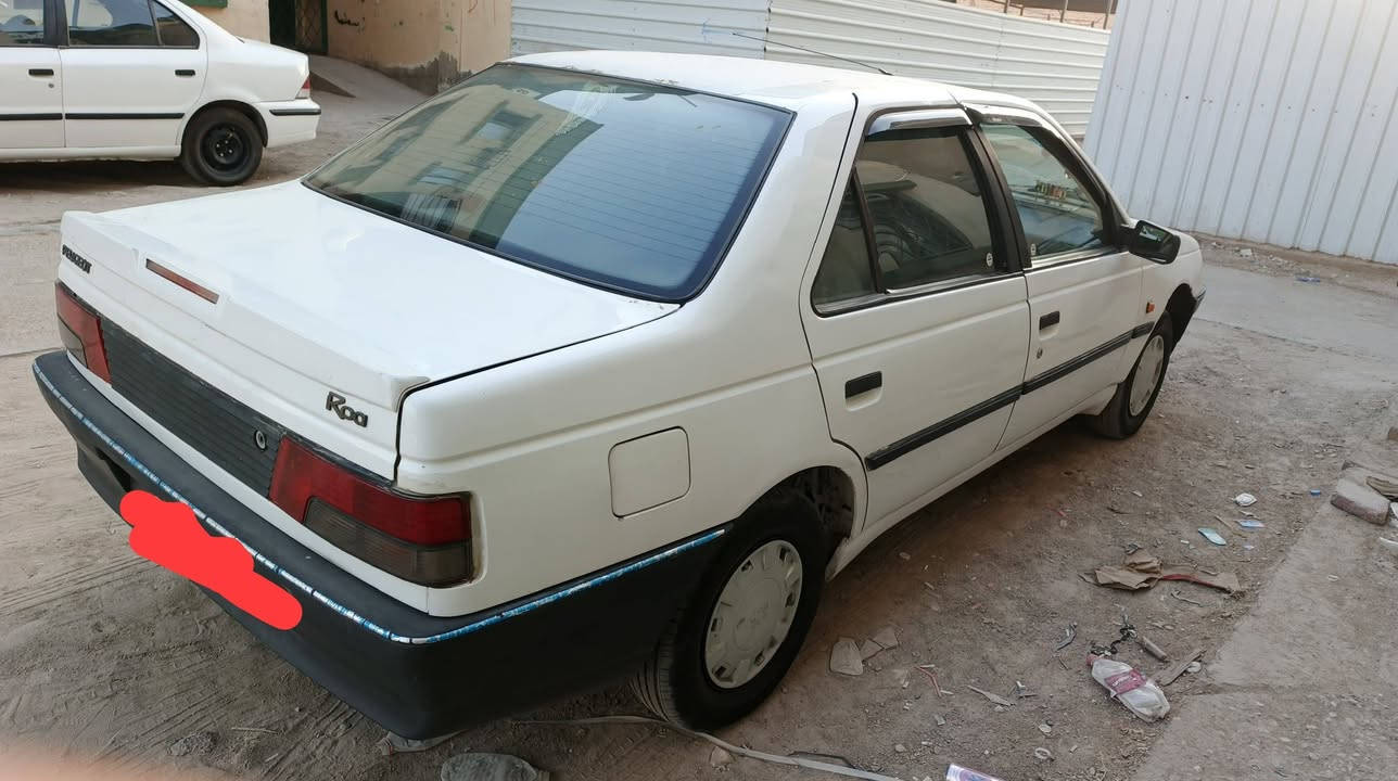 السلام عليكم بيجو روى 2009 شرط مكينه وكير بجيس لا تبخر لا تنقص جاهزه تبريد ما يطفه سياره نضيفه برانكيتات جدد حداديه اماميه وخلفيه نضيفات دواخل نضيفه منضومه زنون شرط تحويل خلال أيام السعر 33 وبي مجال رقم ***********
