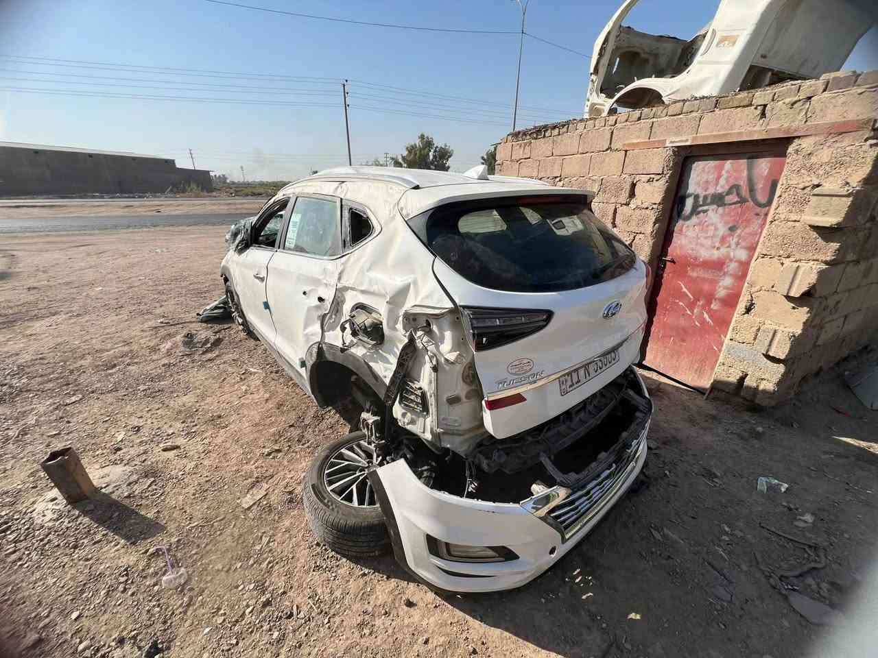 السلام عليكم توسان للبيع
***********
***********
