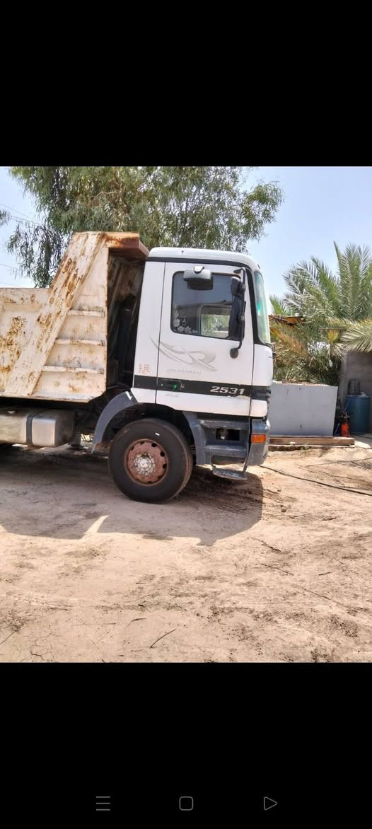 السلام عليكم 
الكتروز للبيع لعدم التفرغ 
موديل 2000
سياره سنكل قلاب بدي شاصي جيد جداً مكينه مكفوله وكير مكفول اكسل مكفول بلاديات 
سياره سليمانيه رقم انكليزي جديد باسمي 
سنويه جديده للاتصال على الرقم الهاتف 
***********
سكن بغداد 
إذا اكو مراوس سياره صغيرة

