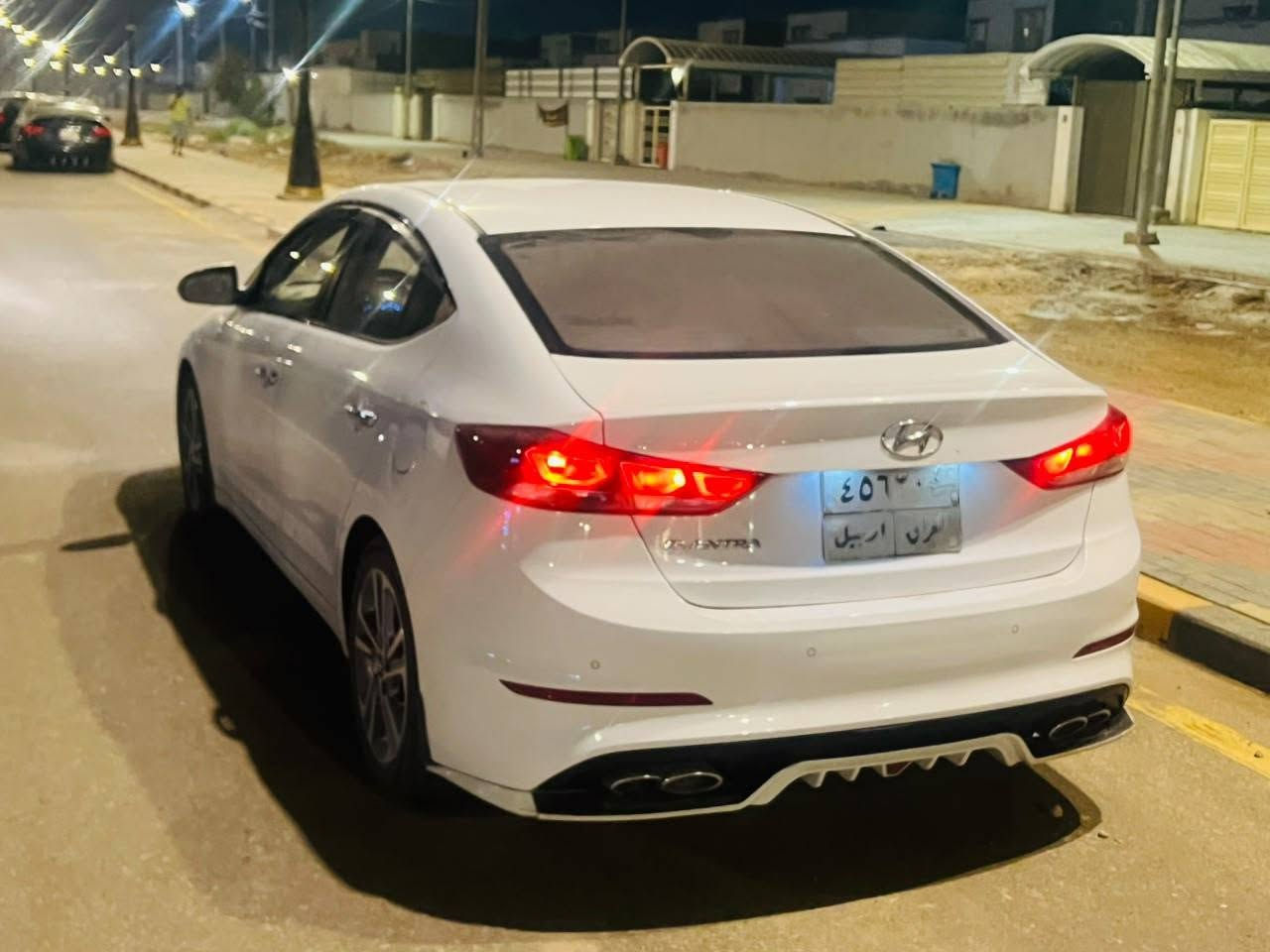 النترا 2018
محرك 2000 سوبر 

فول مواصفات 
بيه بارد وكرتين قليلات كلش
سياره جاهزه 100/100
مكان السياره نجف 
باسم شركه ومصدر وكاله ب اسمي 
 مستعجل عل بيع 
السعر ١٣٧ وبيه مجال 
غير متواجد عل فيس بوك 

***********
