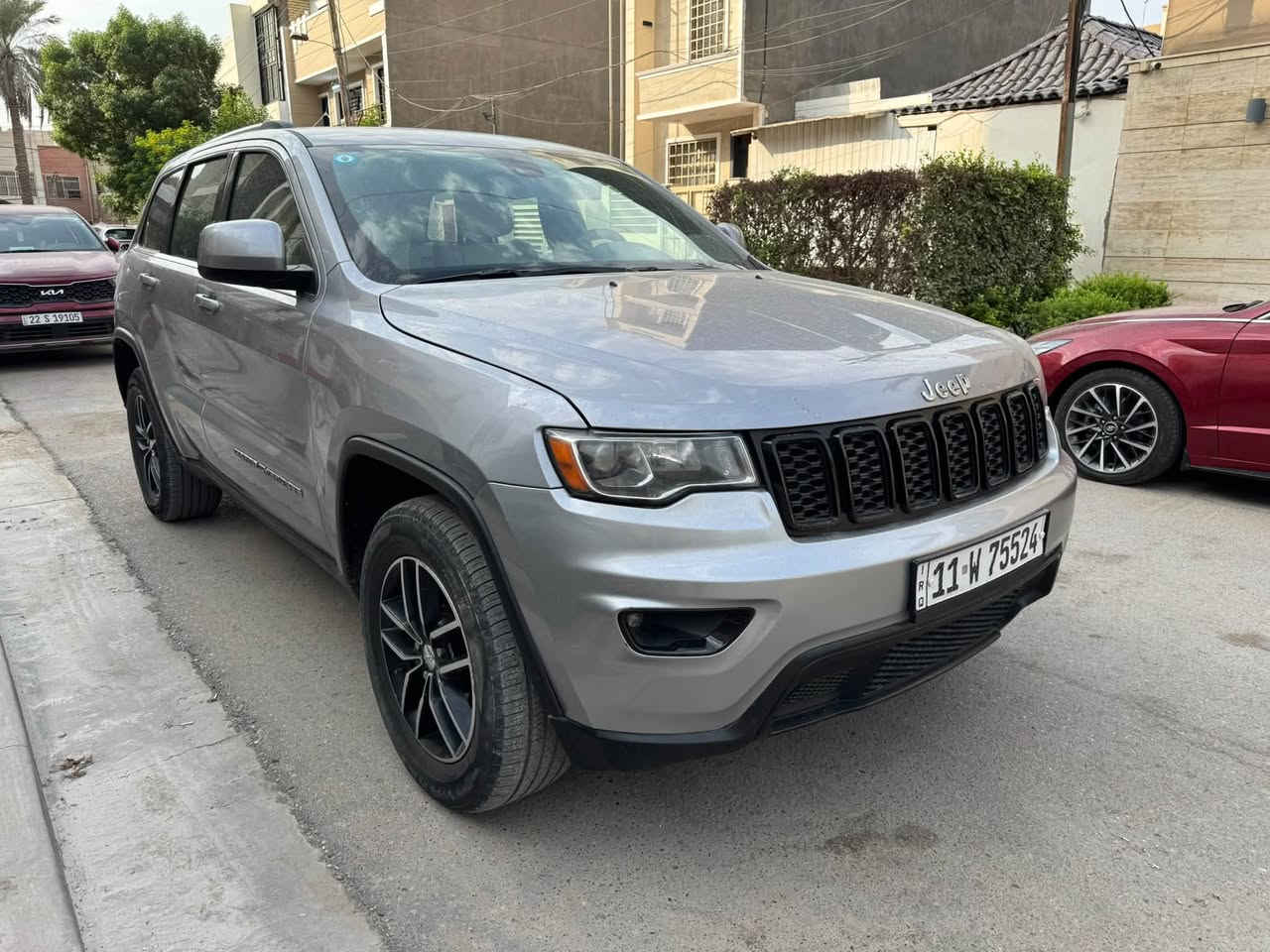 جراند شيروكي لاريدو • 6 سلندر 3600 • حوادث سطحي