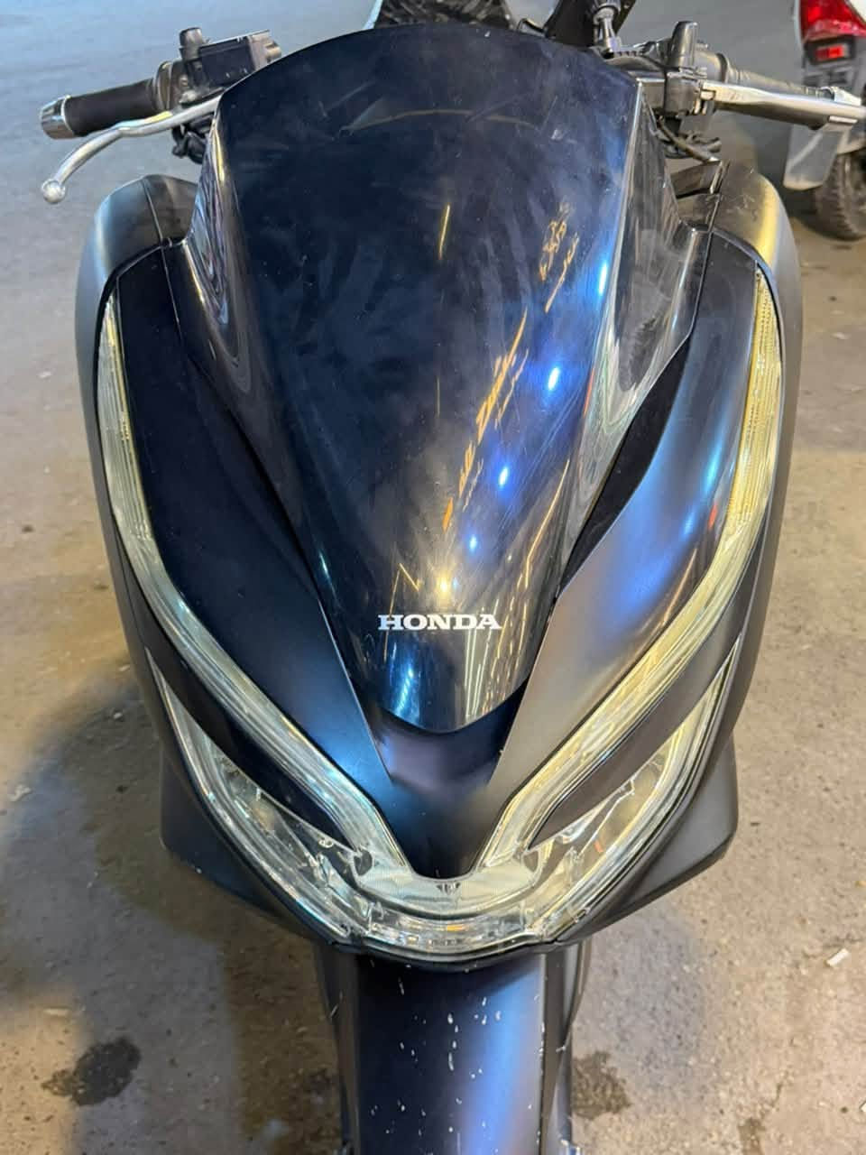 pcx جيل ثالث
الدراجه انطي بيها ضمان مفتوح
تجي تاخذها من باب محلي سعرها 11$
***********
