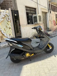 ماكس عدلة • وكالة • ٤-٥ اشهر