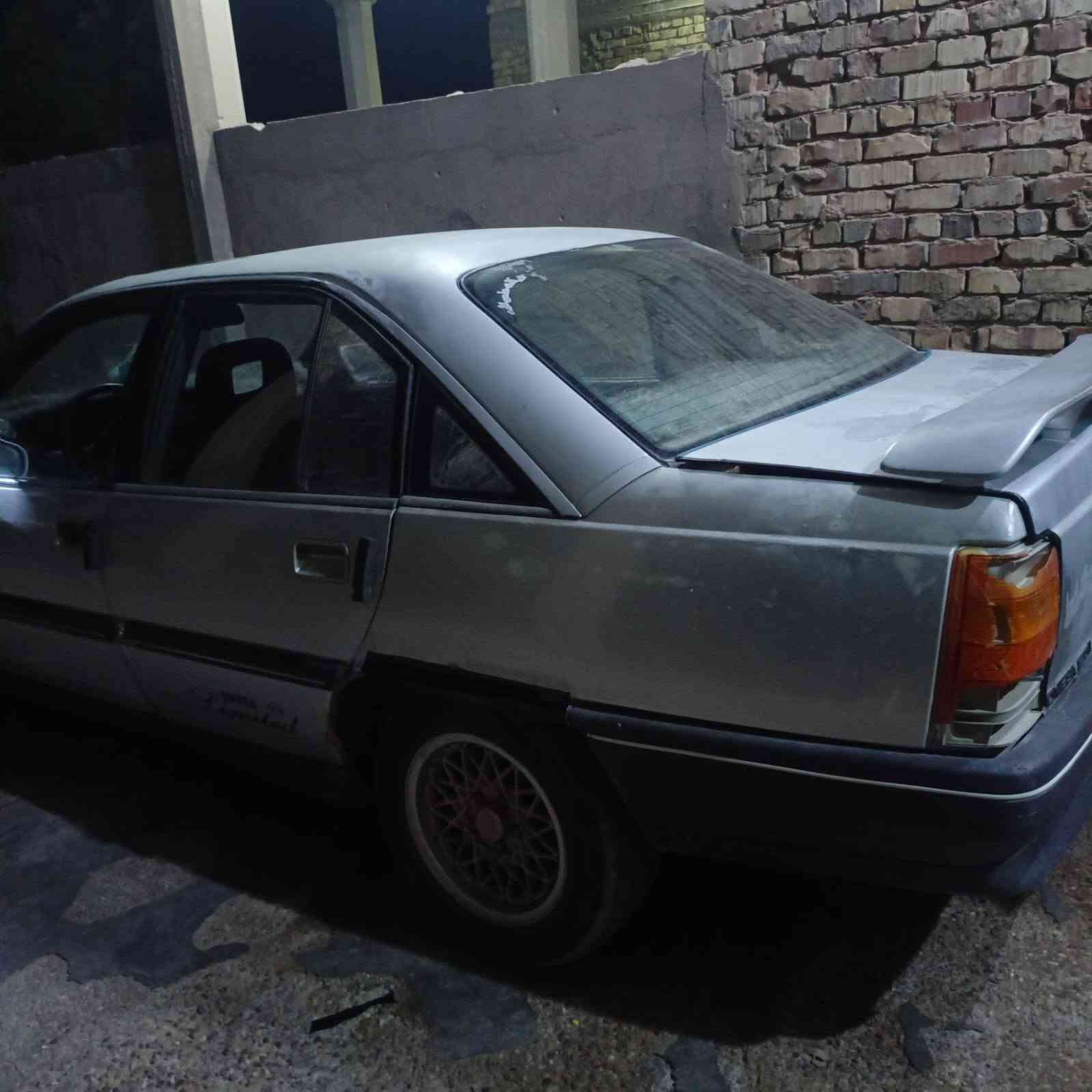 اوبل اوميكا موديل 89شرط كير ومحرك مكفولات  صدره نضيف حداديه نضيفه داخل نضيف كهربائيات كله شغاله الرقم انبار خصوصي سنويه كارتونيه صاقطه من 2018 شرط التحولين ثاني يوم السعر 18 وبيه مجال المكان الفلوجه النساف ***********

