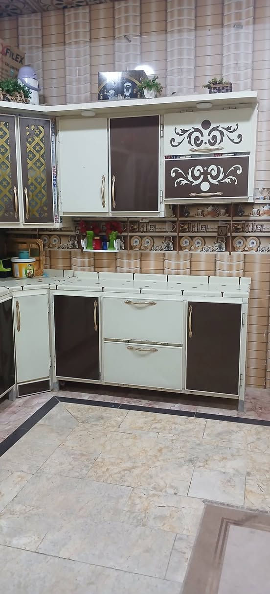 كاونتر للبيع طابقين ***********
