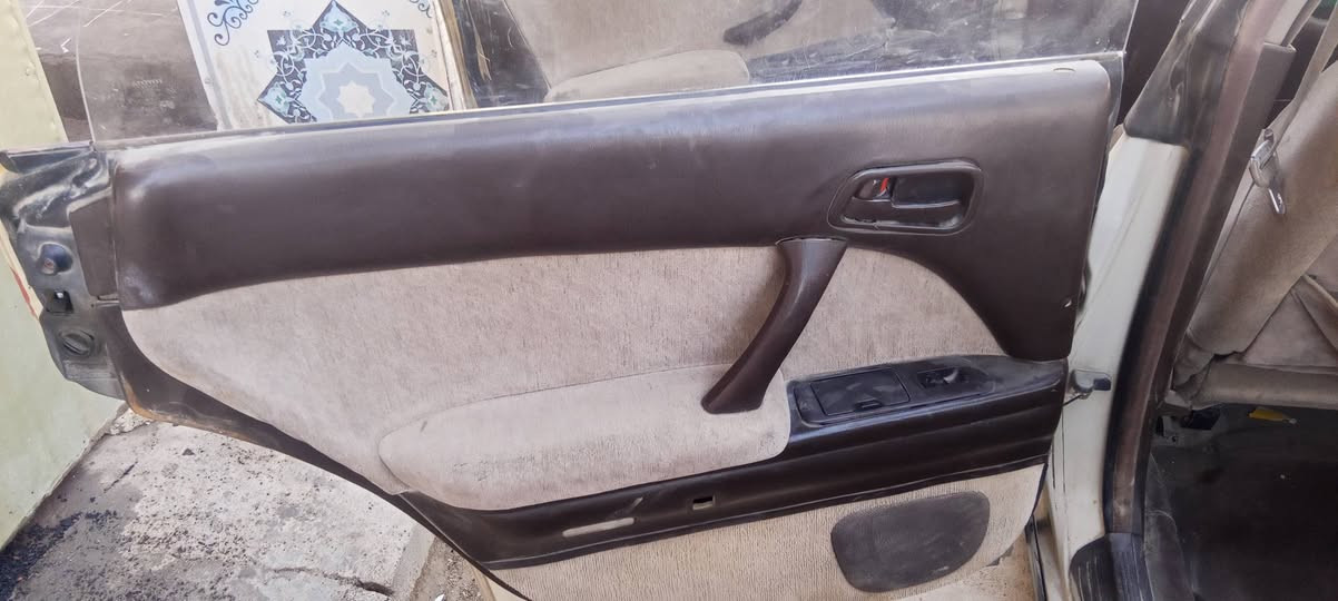 سلام عليكم بطه للبيع مديل 2000 مكينه وكير 2500 ديلكو مكفولات مكفوله كص ونقل بيه لحيم كد اصبع بلشاصي تجي وتشوف حداديه نص عمر سنويه منتهيه العنوان بصره زبير *********** السعر27
