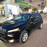 ٢٠١٨ • ٦ سلندر ٣٢٠٠ • كشنات جلد
