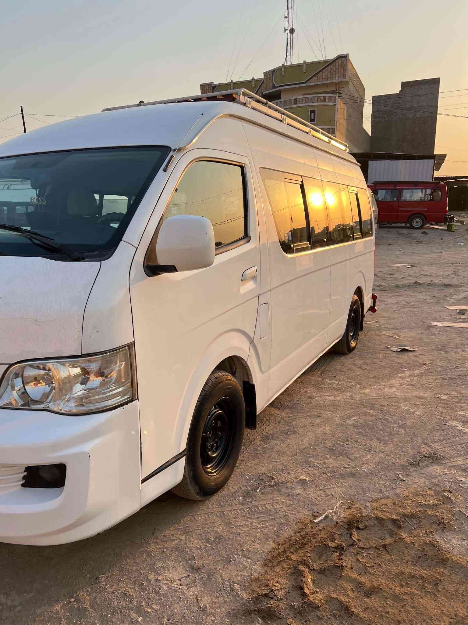 جنبي 19 داخل أبيض 3قواش سياره باب كهربائي مكينه كير اكسل منظومه غاز داخل أبيض تبريد مراوح تنته دوشمه عامه لسره كبل لشارع بيهه ضربه باب سلايت ومبدله العنوان بابل الحصوه سعر 165بيهه مجال 

‏‪***********‬‏
