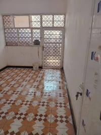 بيت للبيع المساحة 62 متر الواجهة 3 م سند 25 يتكون من طابق ونص بناء حدي...