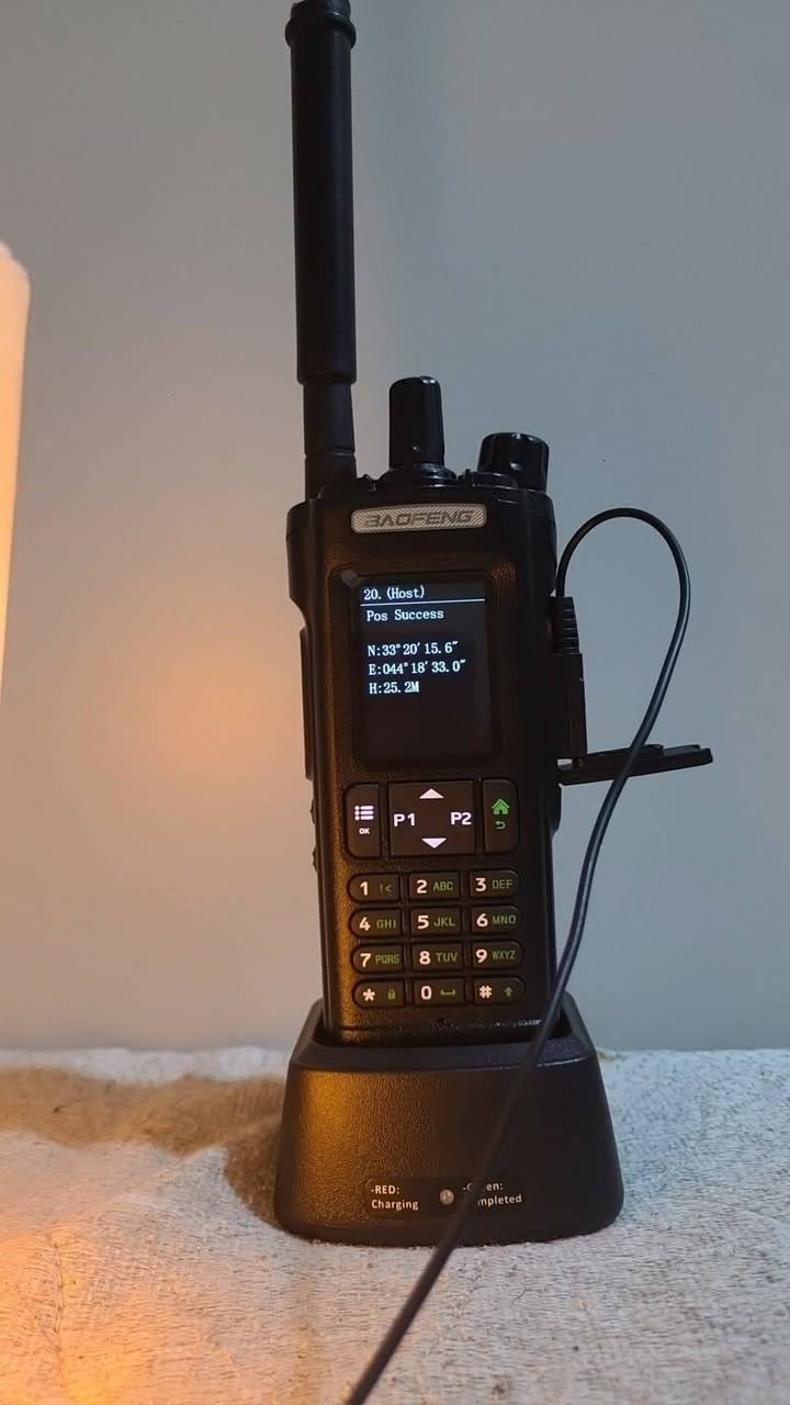جهاز راقي 10w شحن تايبسي وشحن حاضن يربط على جميع الاجهزه GPS  وبلوتوث برمجه بالتليفون  صوت واضح نغمه نهايه ارسال  جديد للبيع *********** فقط واتس

