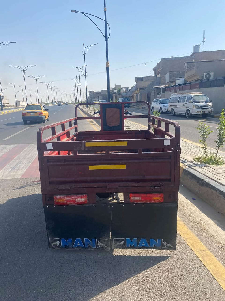 ستوتا للبيع جاهزا من كلشي سعره ٩٠٠   رقم تلفون ***********

