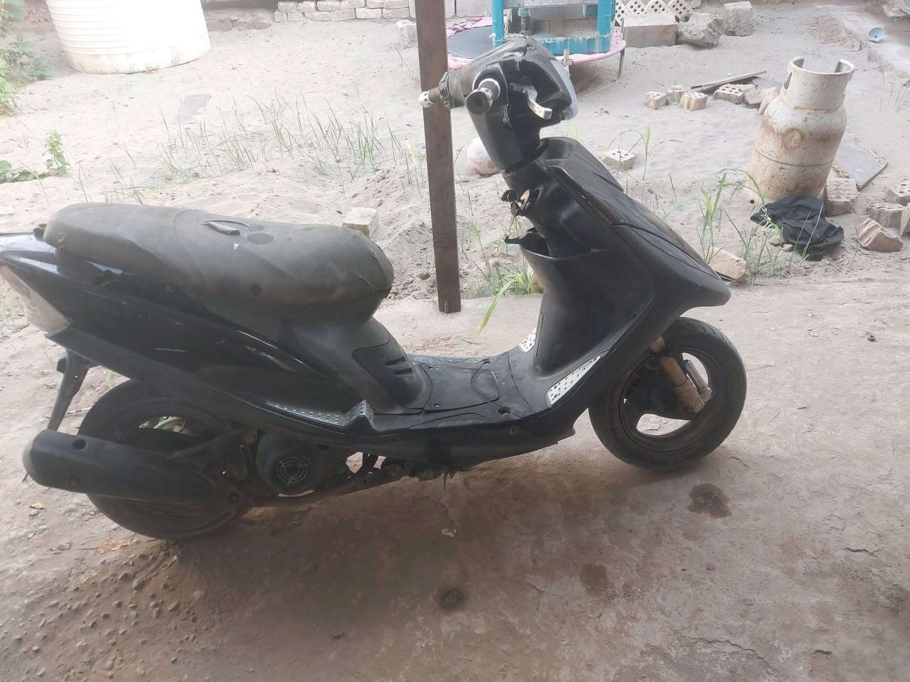 دراجتين للبيع

1__دراجه فحل سكنس قبق نفخ مبدل ولفات تشتغل نكره سلف وهندر  السعر ٤٥٠ 

مكاني الاسكندريه

2__دراجه ماكس عدله ٥٥ تشتغل هندر وسلف 
السعر ٣٥٠

متواجد خاص واتساب. ورقم ***********
