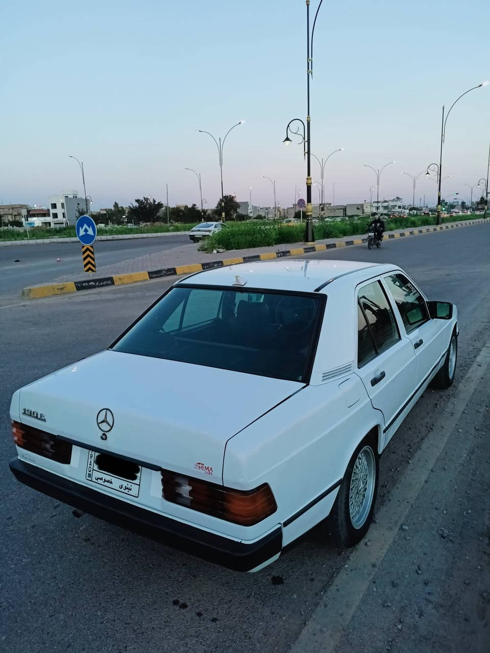 مارسدس حجم 190 مال طيارين محرك گاز كير (اوتوماتيك) ستيرن بور سقف سلايت طخم امامي وخلفي جديد الكهربائيات كلها شغالة سيارة كلها بلادية صبغ باب السايق فقط جيك بالسونار رقم نينوى( مشروع وطني ) لوحات الماني سنوية عظم نافذة لنهاية 2028 شرط التحويل السعر ٤٣ وبيها مجال  .
مارسدس حجم 190 مال طيارين محرك گاز كير (اوتوماتيك) ستيرن بور سقف سلايت طخم امامي وخلفي جديد الكهربائيات كلها شغالة سيارة كلها بلادية صبغ باب السايق فقط جيك بالسونار رقم نينوى( مشروع وطني ) لوحات الماني سنوية عظم نافذة لنهاية 2028 شرط التحويل السعر ٤٣ وبيها مجال  .
بيع نقدي فقط بدون اقساط ويرهم مراوس مع كلايزر محرك دوج يكون نظيفة 

***********   اسيا ،،،، ☎️

