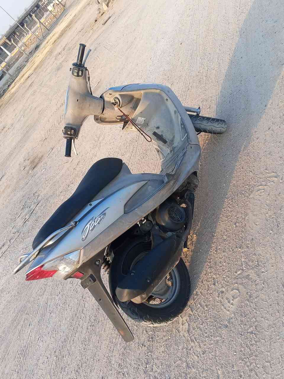 ماكس للبيع  عله لفحص مكان سماوه حي الحكم فيس مامتواجد اتصل على رقم ***********السعر 750وبيه مجال
