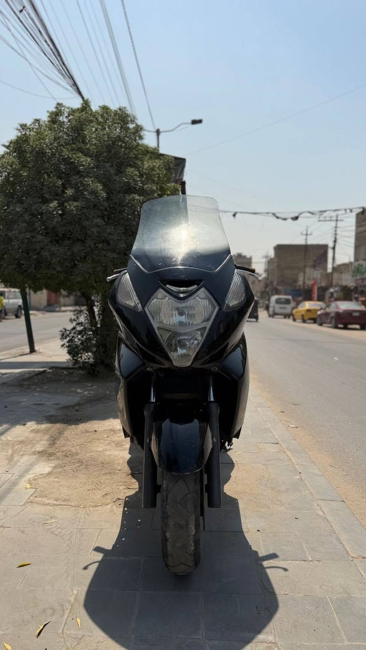 سلام عليكم للبيع او مراوس    سلفر ونج بقلاوه مكينه 400 اوفر دراجه بلادي مكينه برغي مامفتوح شلعه معدل كله شغال سعر 1400,بيها مجال بغداد زعفرانيه ***********
