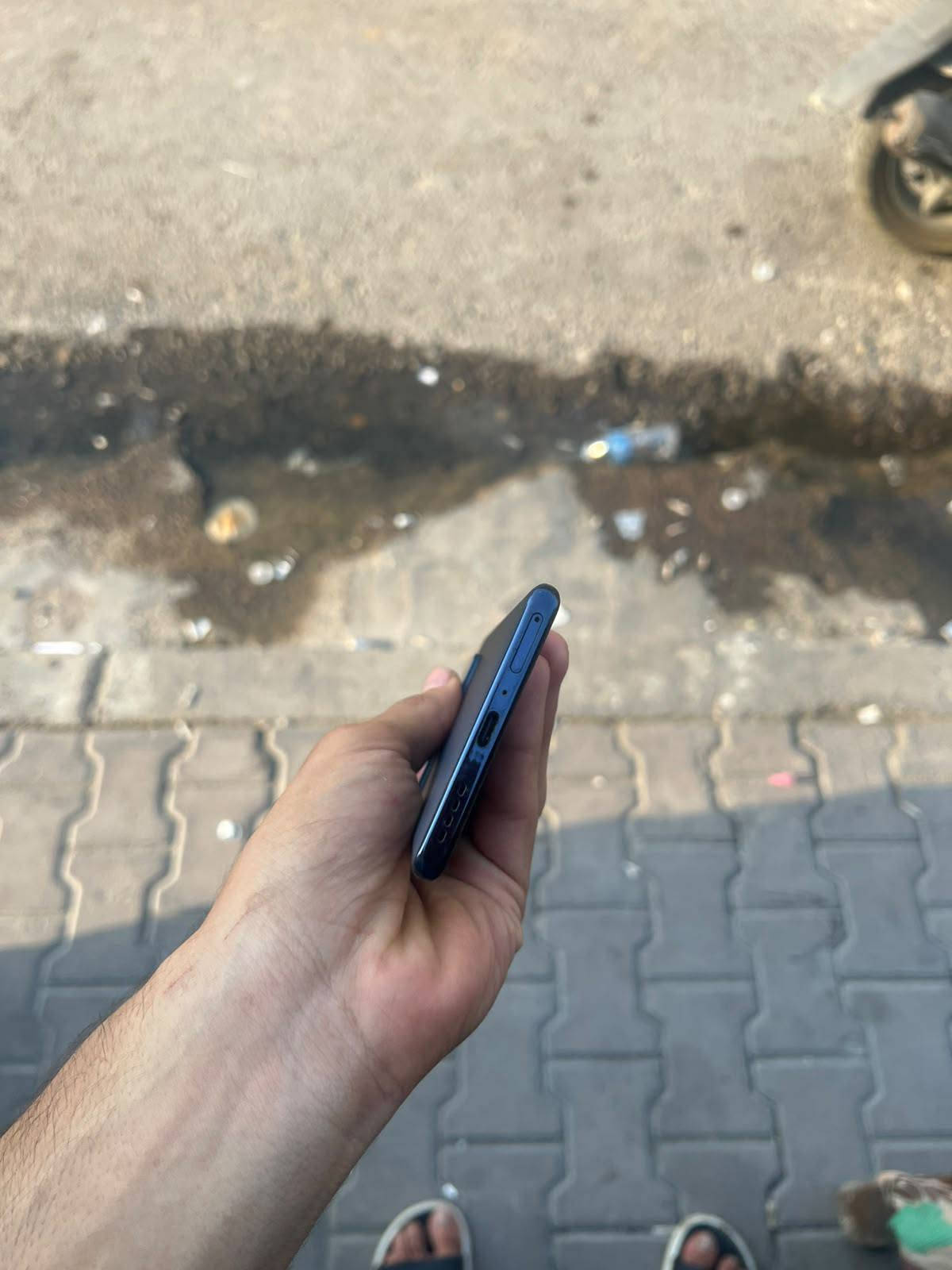 ة مماثانفنكس نوت 40برو للبيع الله شاهد شتريتة بل كارتونة ب 400 و وكع مني و هاي الضربة بل شاشرة لا عل لمس ولا على ايشي تخلي لزكة تختفي رايدة 125 قفل لين مستعجل عليه مكاني بغداد المنصور فلكة البيجية يم الجسر الجديد ***********
