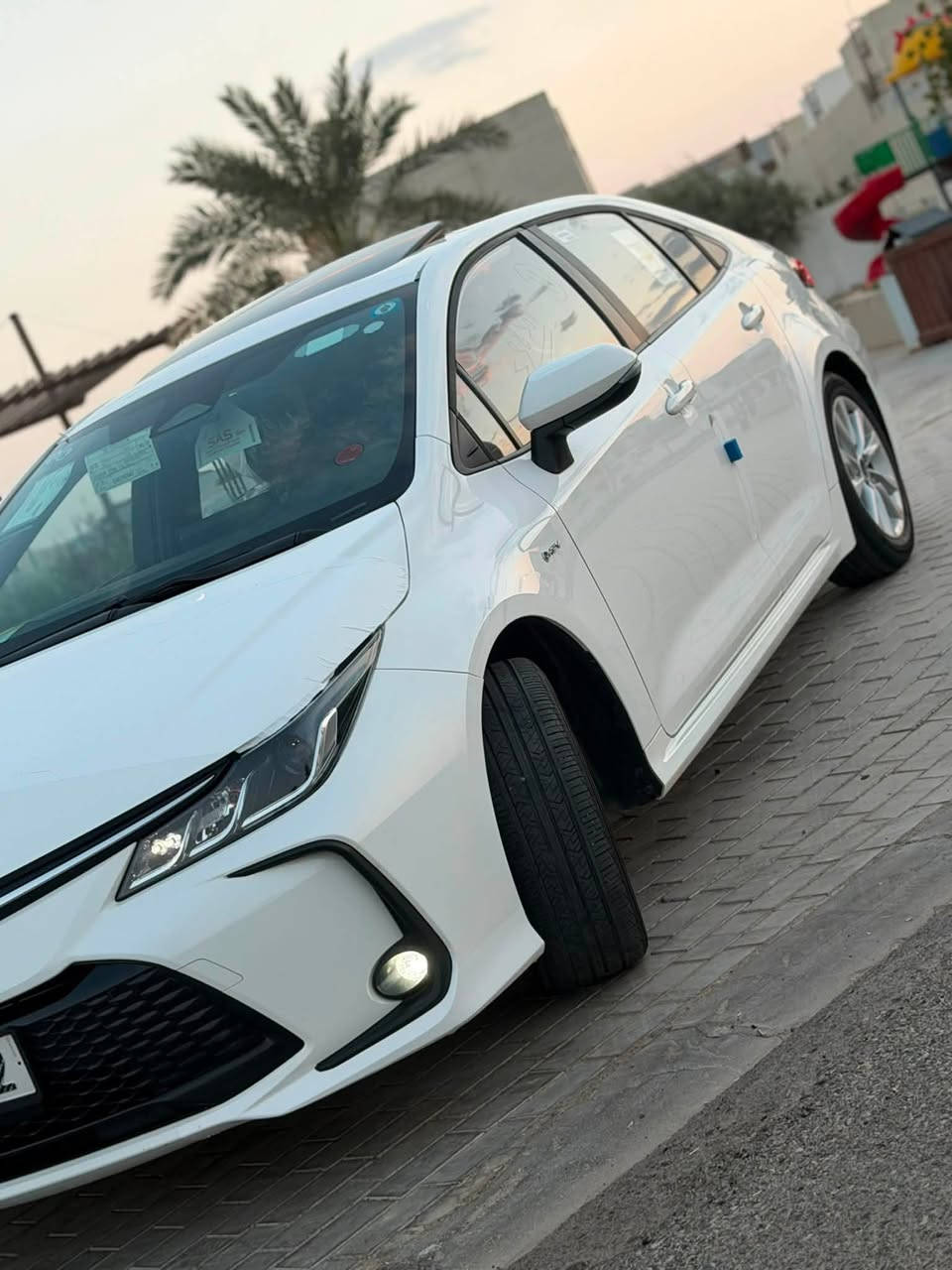⚜️بسم الله الرحمـن الرحيم ⚜️
COROLLA  2025 HEV  24,000 km فقط

‎السعر 159 $ 🛜🔴

🛜 رادار امامي
🛜تحديد مسار 
🛜خروج عن المسار
🛜3 انضمة قيادة 
🛜 هاند بريك اوتو
🛜اوتو هولد
🛜كامرة خلفية دوارة 
🛜توقف ذاتي 
🛜جلد اسود 
🛜 بصمة عدد ٢

🔴ملاحضة السيارة ع وضع الوكاله وكفاله عامة

 ⚜️***********  صاحب السيارة ⚜️
