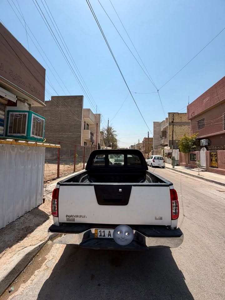 نيفارا موديل 2008 كير اوتو
سيارة استعمال شخصي كلش نضيفة 
كير مكينة تبريد خير من الله 
رقم بغداد باسمي ادامة كاملة صدر امامي خلفي تخم تاير باتر كلة جديد 
تبريدها ثلاجة 
مكانها بغداد البنوك او القادسية 
سعر 87 ورقة 
 ***********
