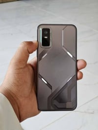 120فريم • 5500بطاريه • 256ذاكره