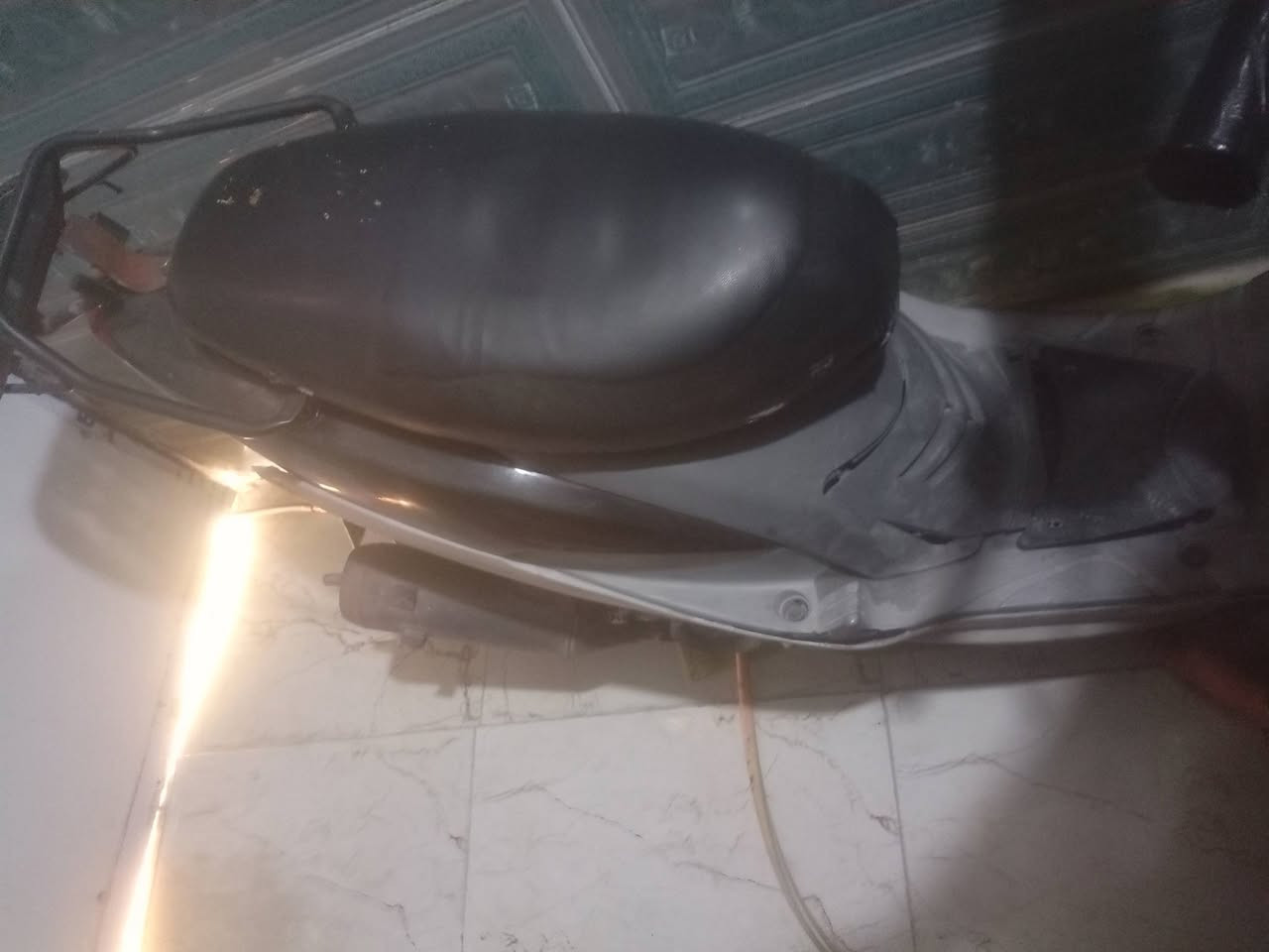 سلام عليكم دارجه ماكس منغولي عوزها بس كفرات تشتغل سلف وهندر نكره الدراجه حلوه وناعمه تجي تفحص عجبتك تاخذها ما عبتك عوفها كهربائياتها كلها شغاله سعرها 230 وبيها مجال 
مكاني بغداد شعله 
***********
