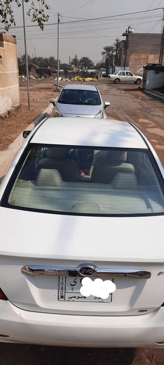 بي واي دي اف ٣ • ٢٠١٢ • كفالة سنة