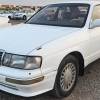 كراون ٩٣ • محرك ٣٠٠٠ • كفالة